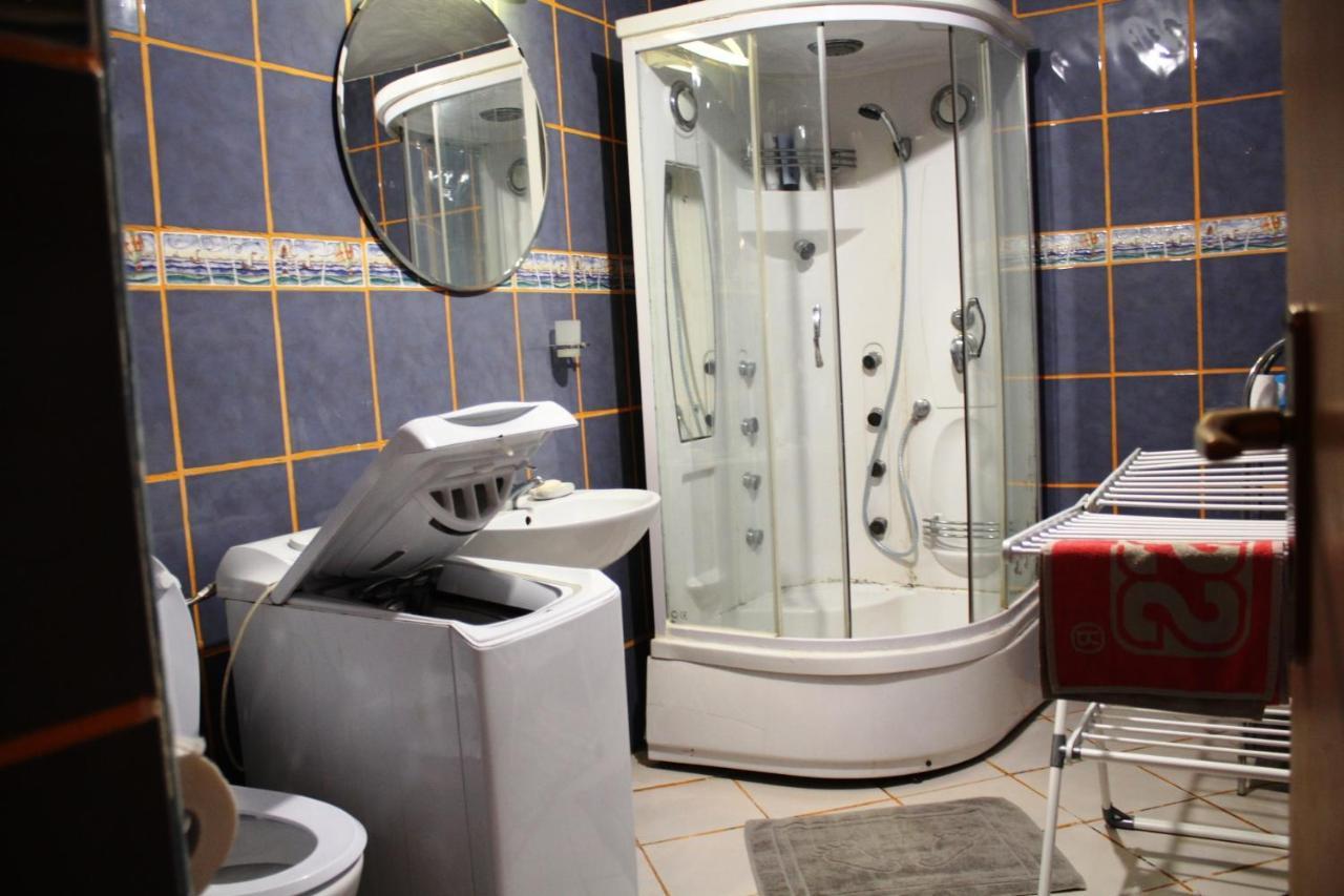 Vitan Modern Apartment, Sleeps 4 Bucarest Extérieur photo